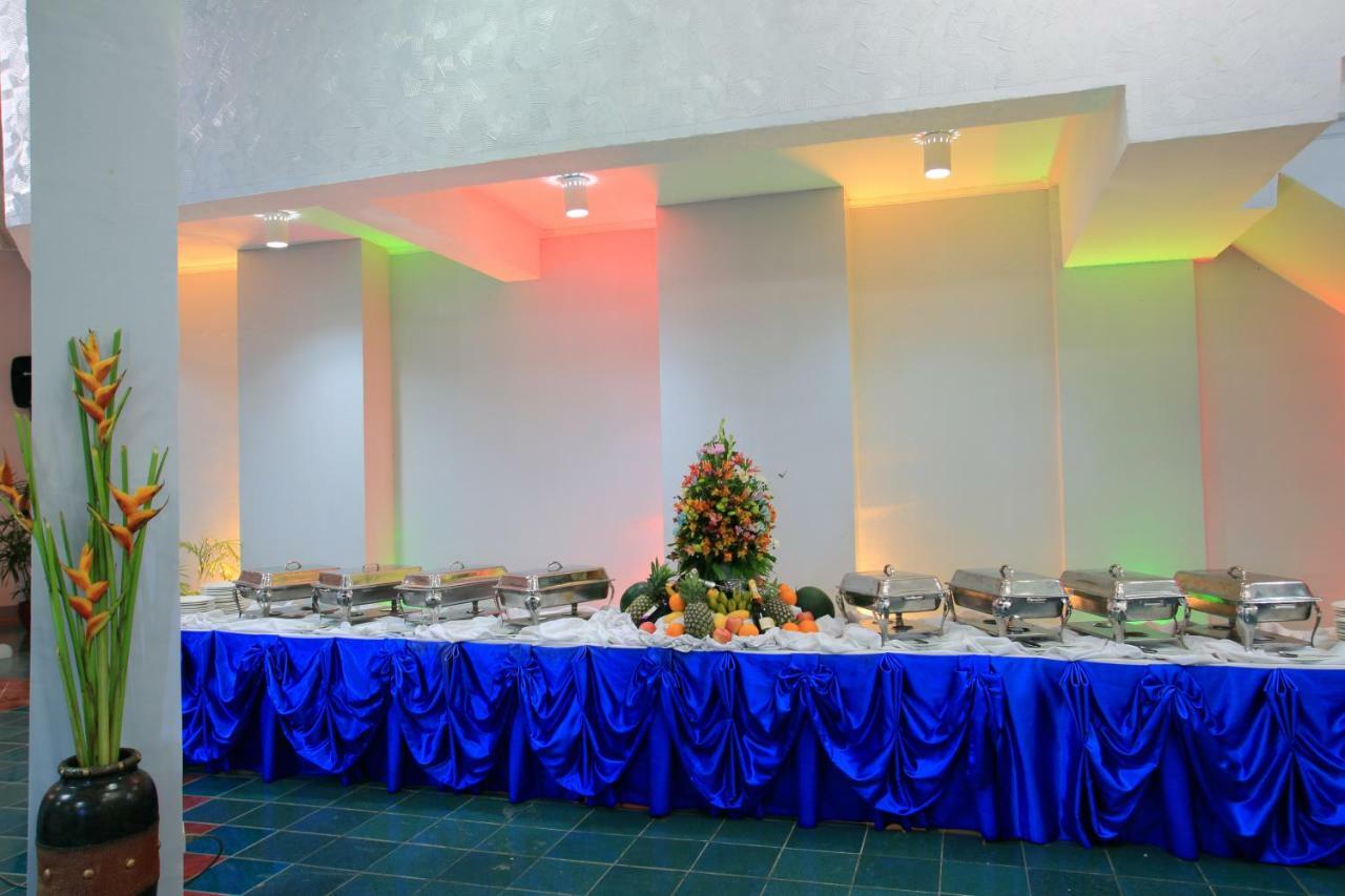Wild Orchid Beach Resort Olongapo Exterior photo